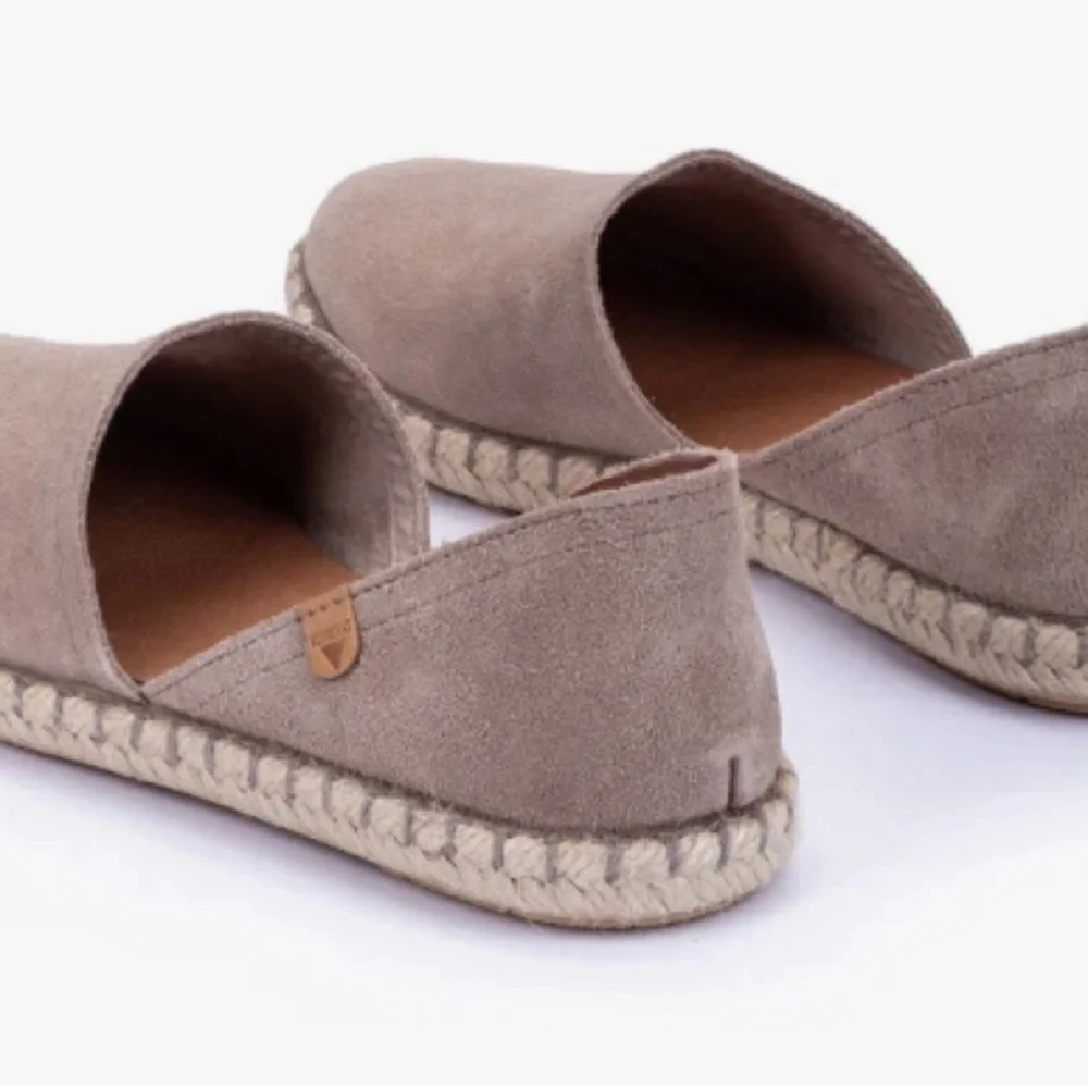 Elegant Taupe Espadrilles for Women